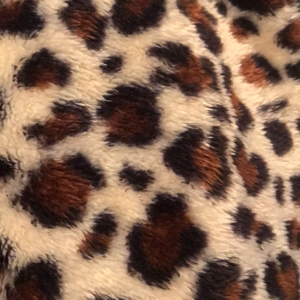 Oversized cheetah print tote bag! - Picture 3 of 3